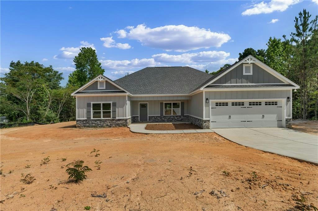 2189 LEE ROAD 249, SMITHS STATION, AL 36877, photo 1 of 26